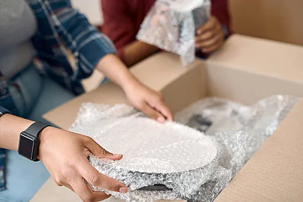 Expert Tips for Packing Fragile Goods